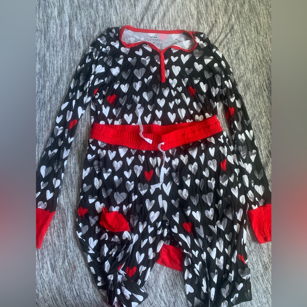 Little sleepies women pj